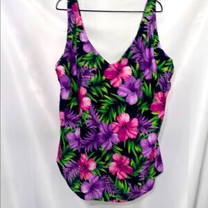 SWIM 365 SWIMSUITS FOR ALL WO PLUS SIZE 34 ONEPIECE SWIM SUIT BLACK FLORAL PRINT
